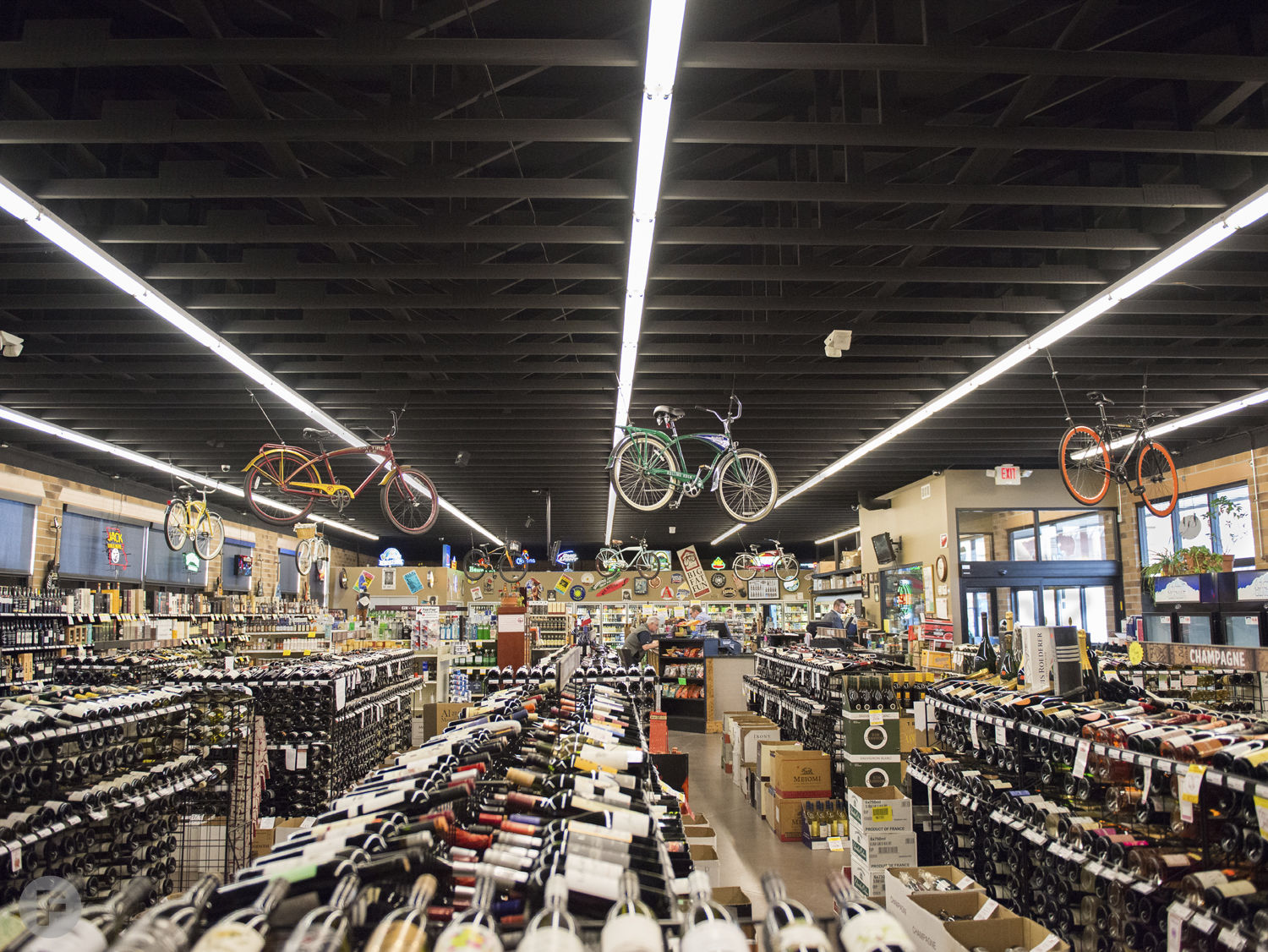 Store - Beer Selection: Gomer's Midtown